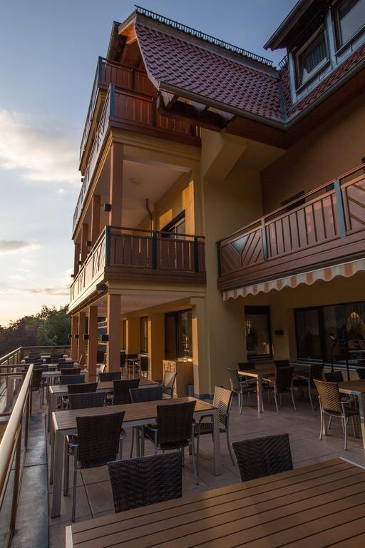 Wald-Hotel Heppe Dammbach ภายนอก รูปภาพ