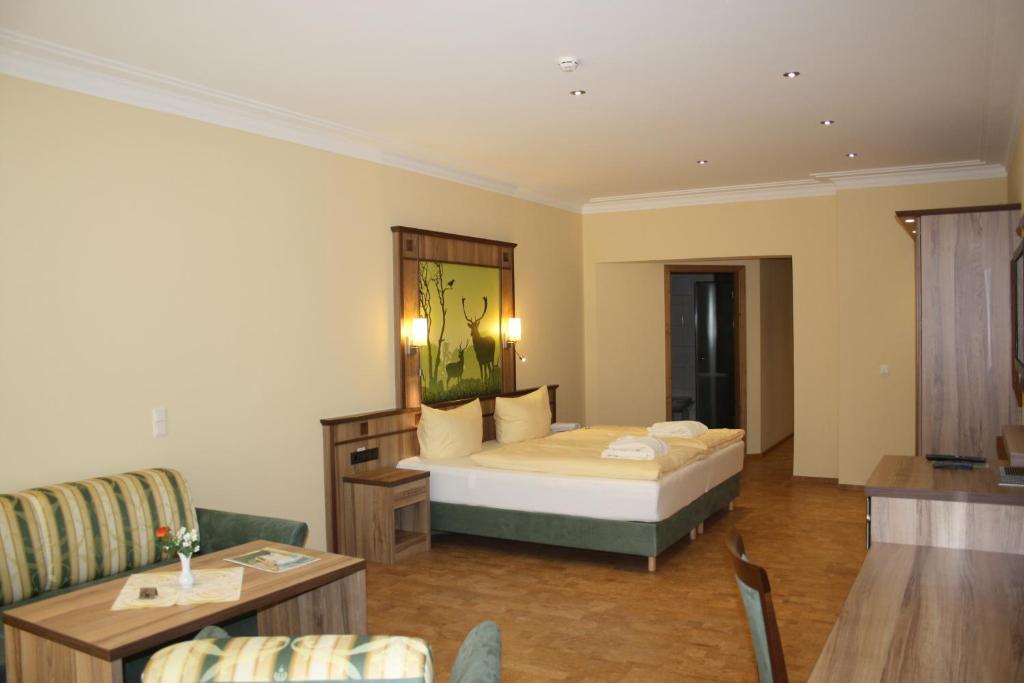 Wald-Hotel Heppe Dammbach ห้อง รูปภาพ