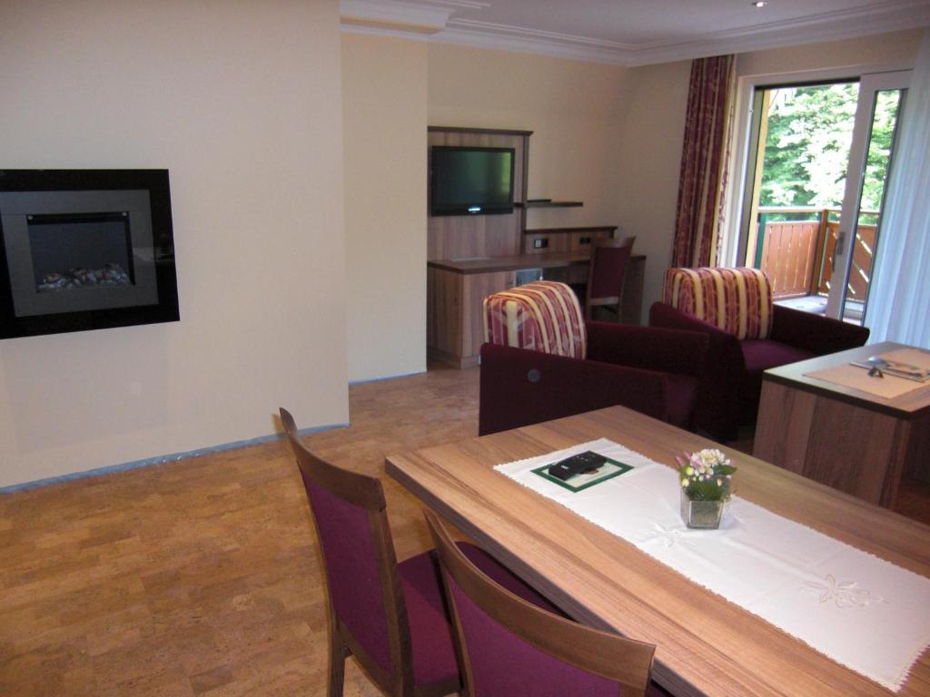 Wald-Hotel Heppe Dammbach ห้อง รูปภาพ