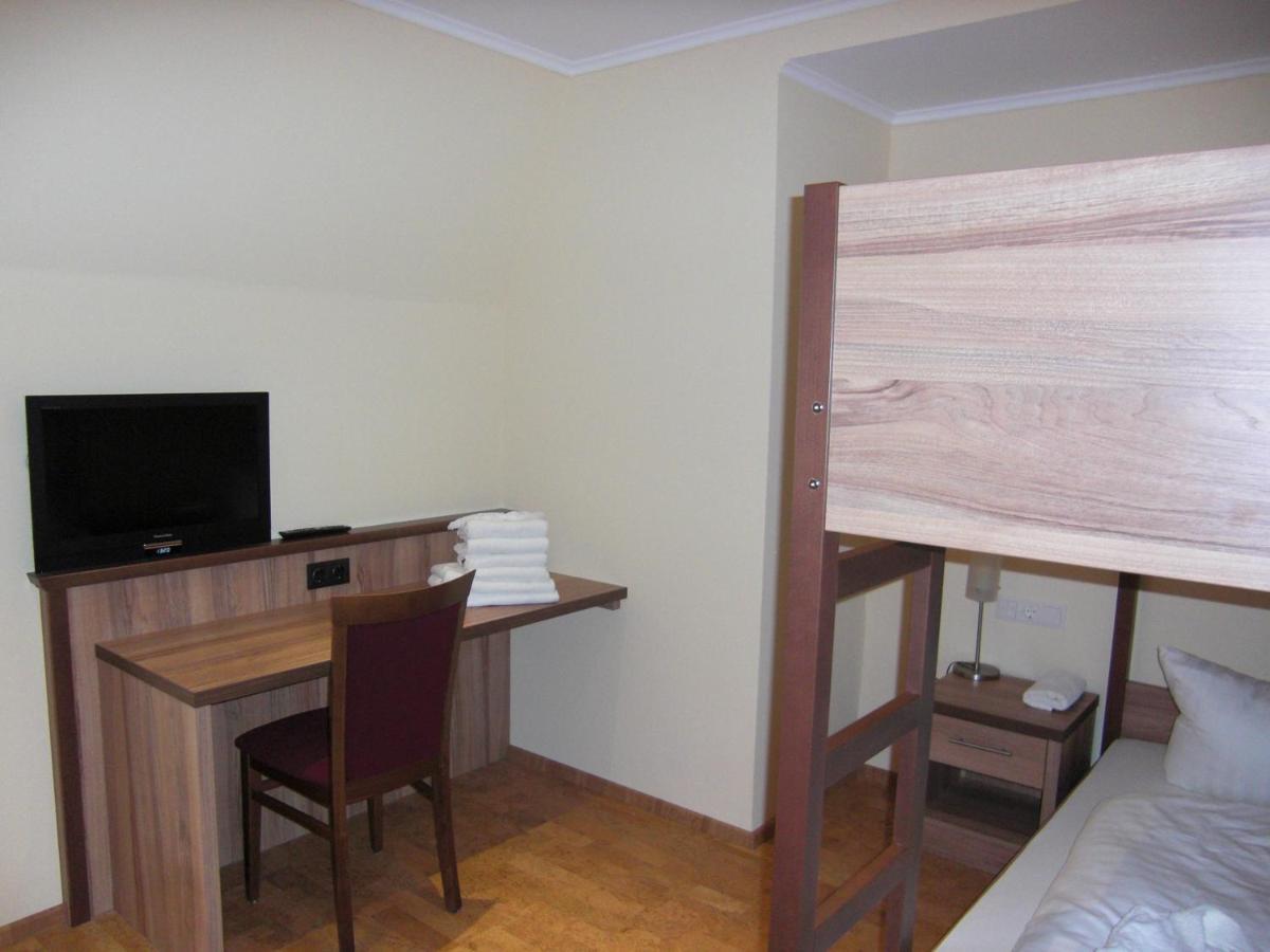 Wald-Hotel Heppe Dammbach ห้อง รูปภาพ